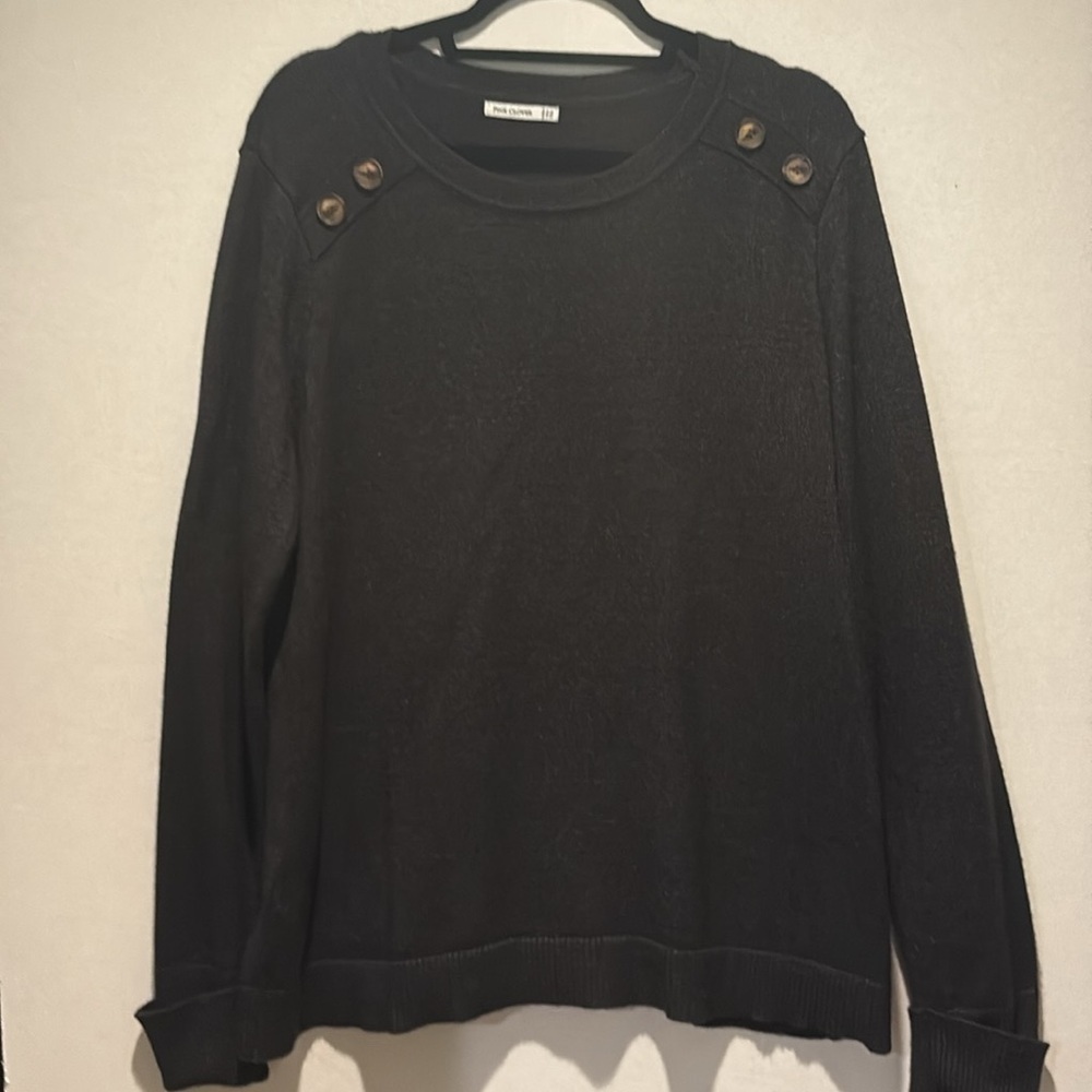 Pink Clover - Carson crew neck Button Detail Sweater. Dark Grey. XXL - Picture 5 of 14